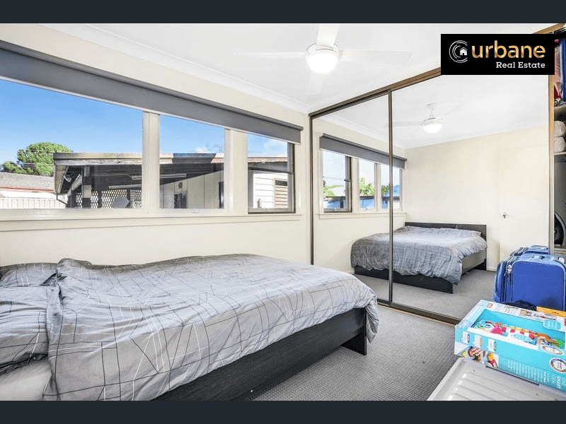 30 Manila Road, LETHBRIDGE PARK, NSW 2770