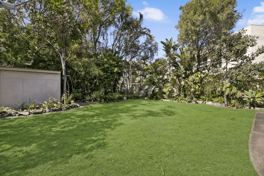 23 Korong Street, SOUTHPORT, QLD 4215