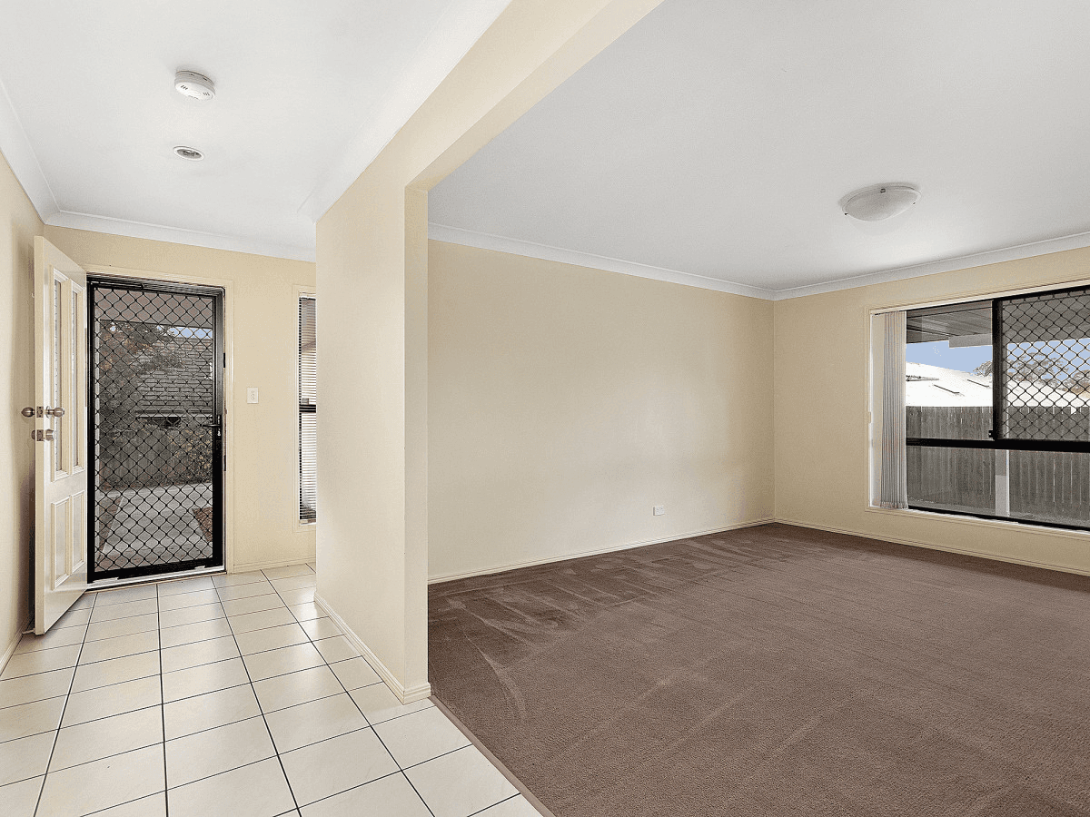 28 Brittany Crescent, Raceview, QLD 4305