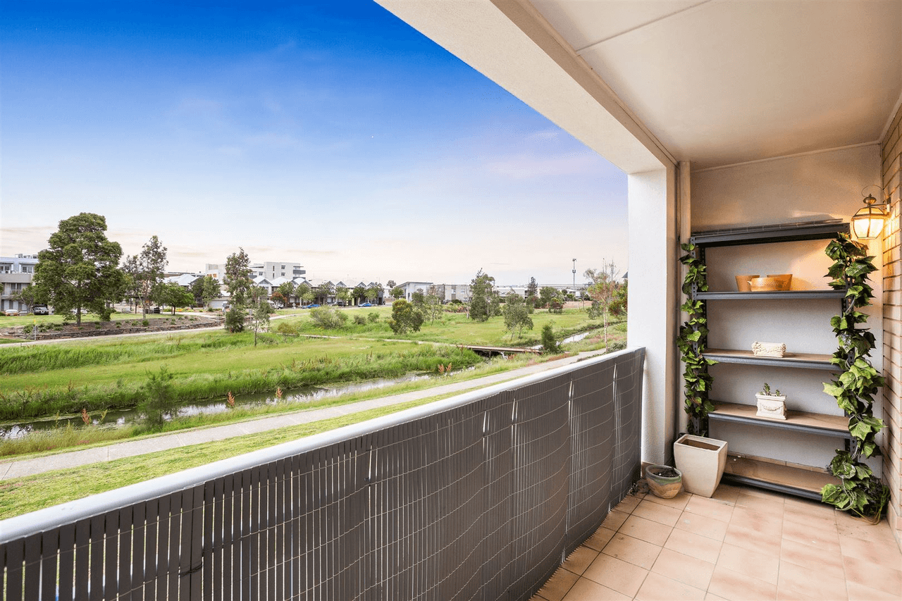 18 Ellis Lane, Mawson Lakes, SA 5095