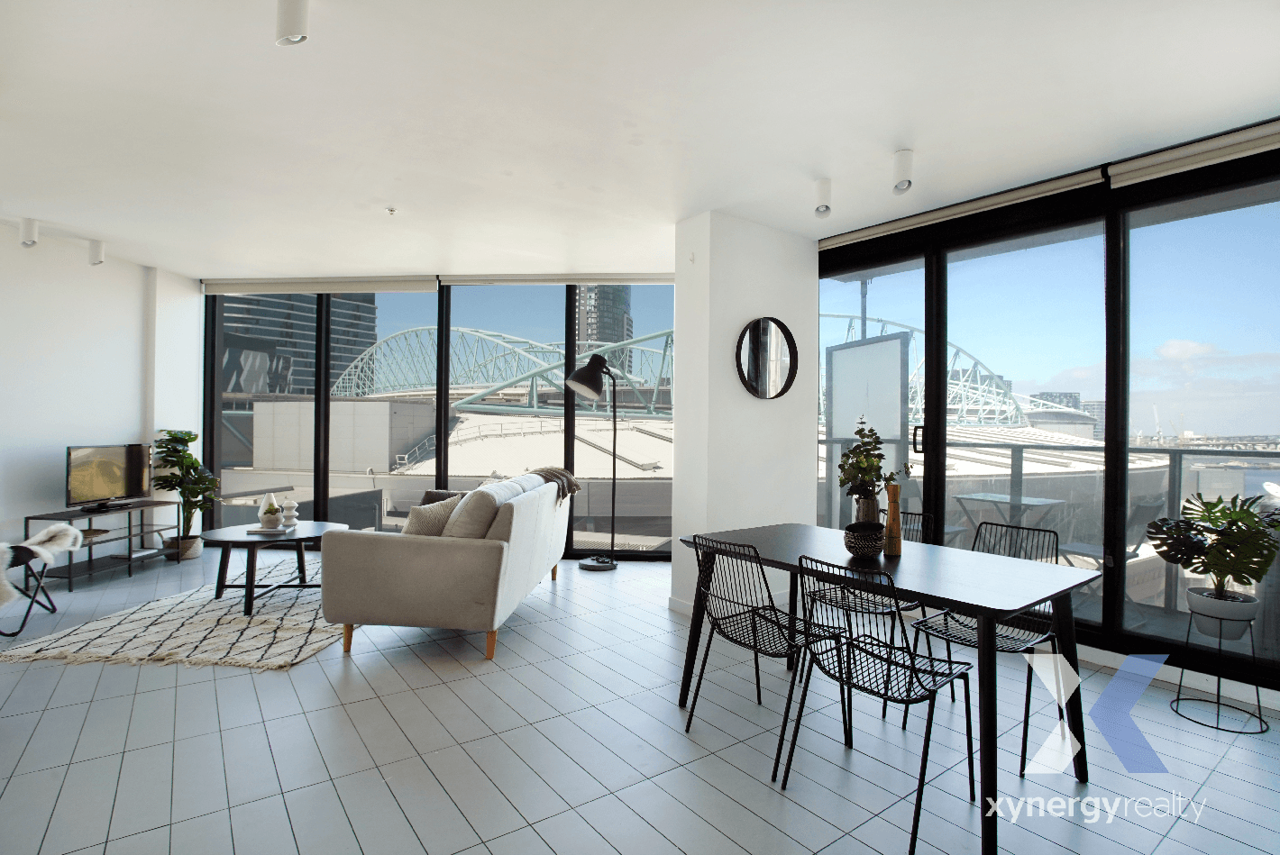 1012/673 La Trobe Street, Docklands, VIC 3008