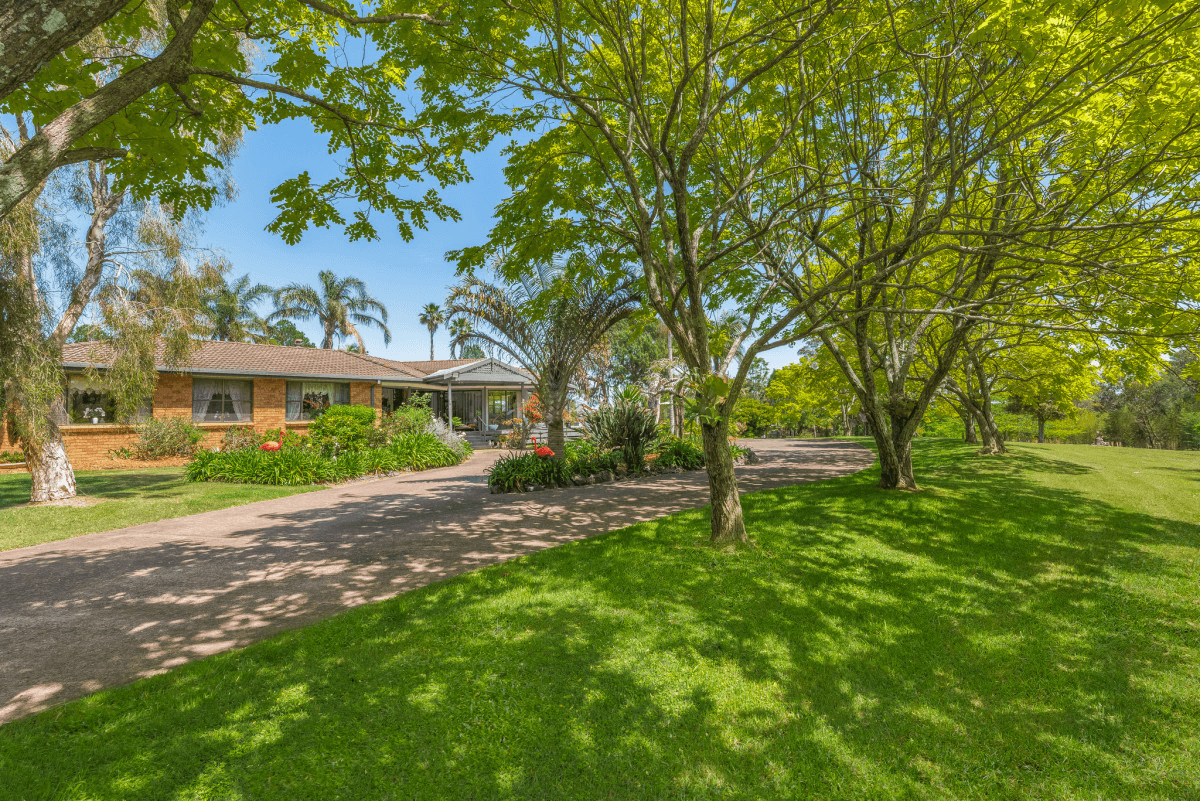 129 Hensons Road, Somersby, NSW 2250