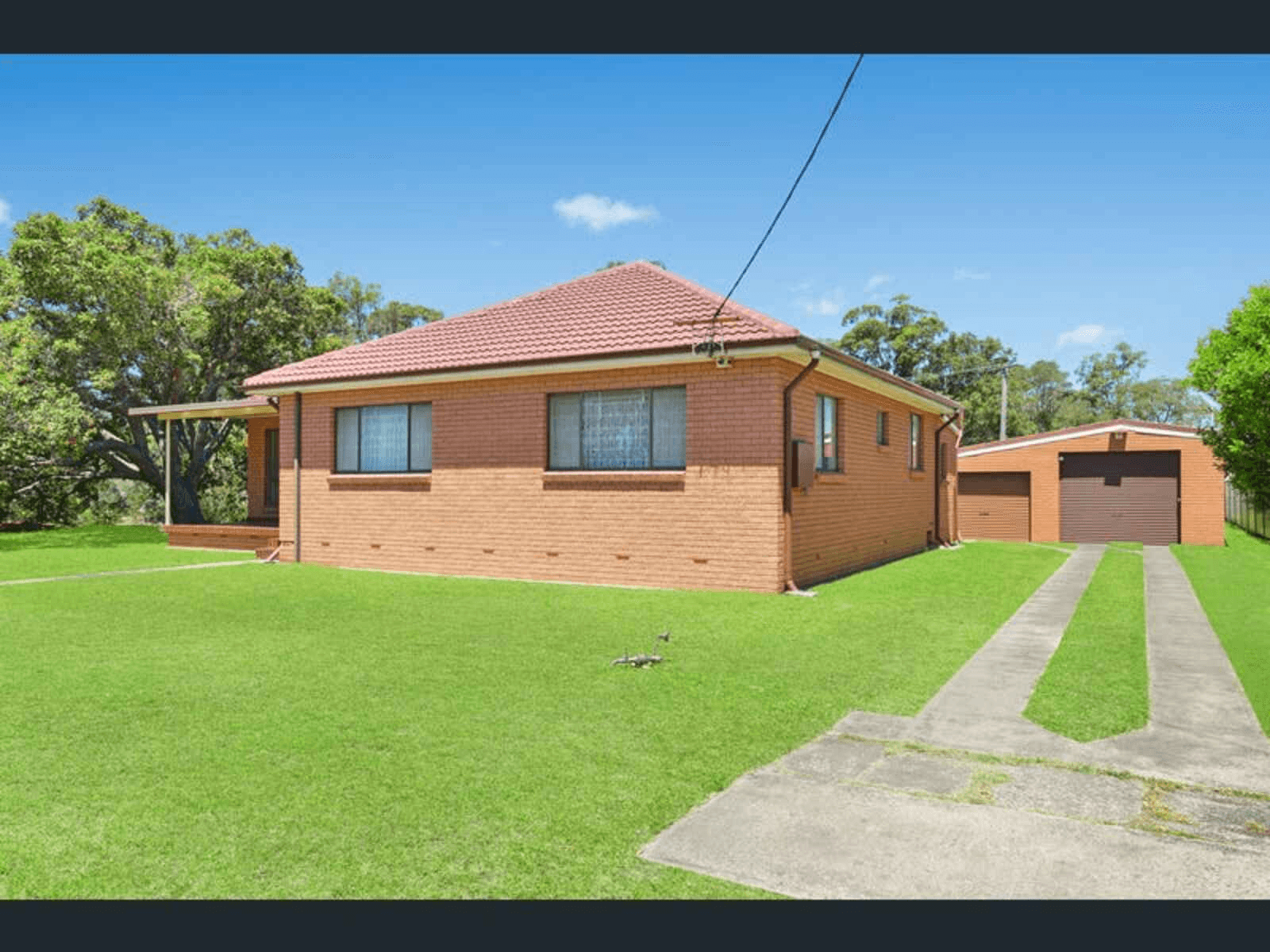 1 Illowra Cres, Primbee, NSW 2502