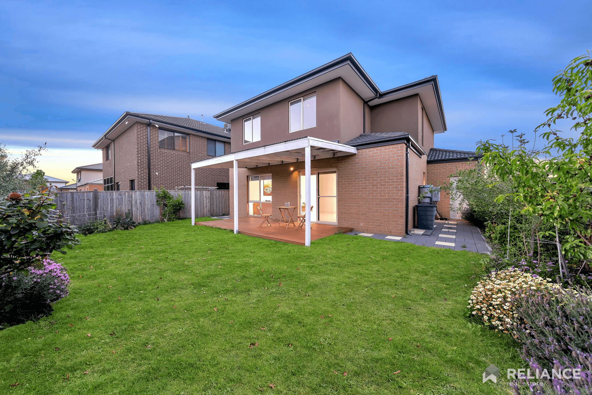 12 Flagstaff Crescent, Point Cook, VIC 3030