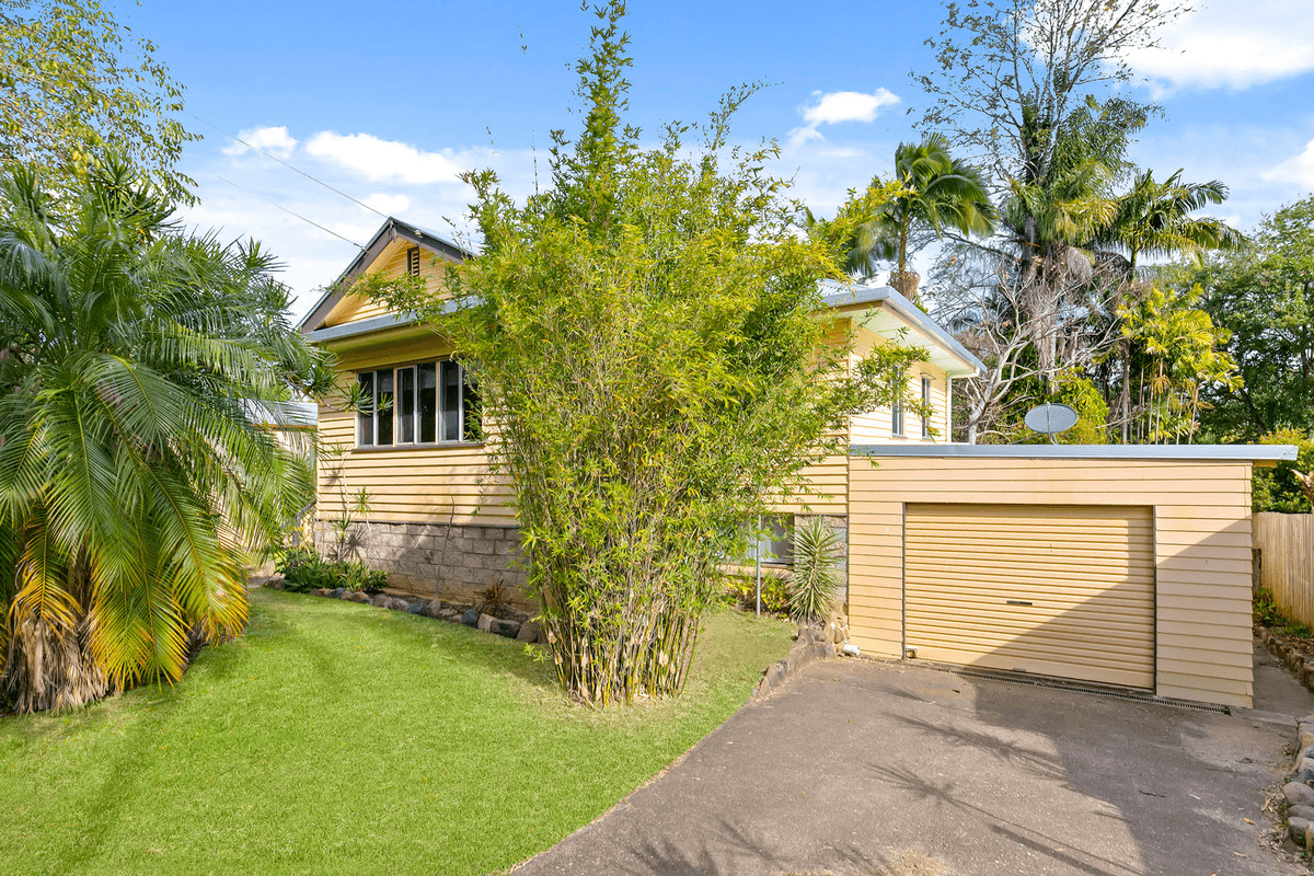 31 Queen Street, Cooran, QLD 4569