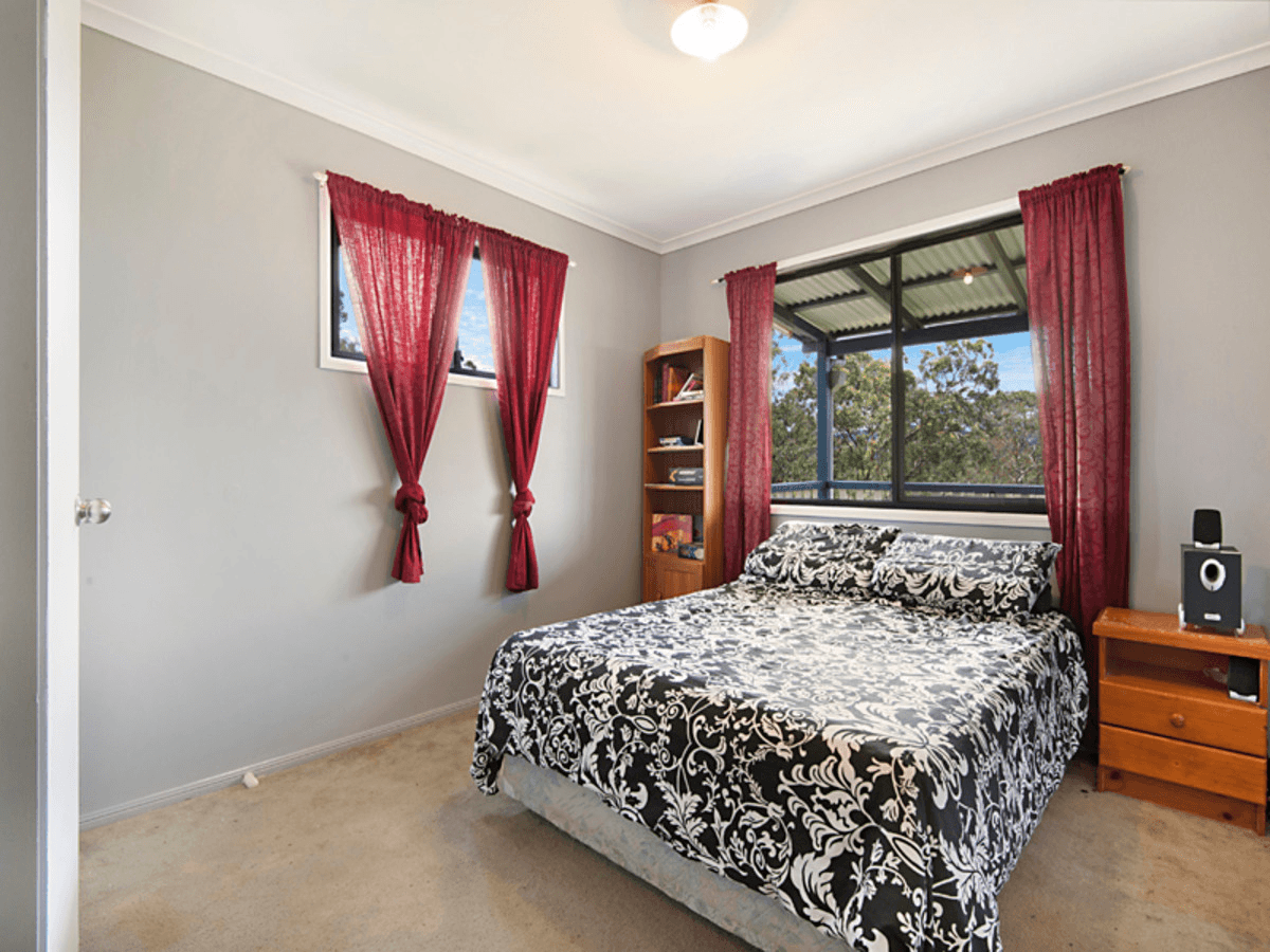 28 Hovea Road, Carters Ridge, QLD 4563