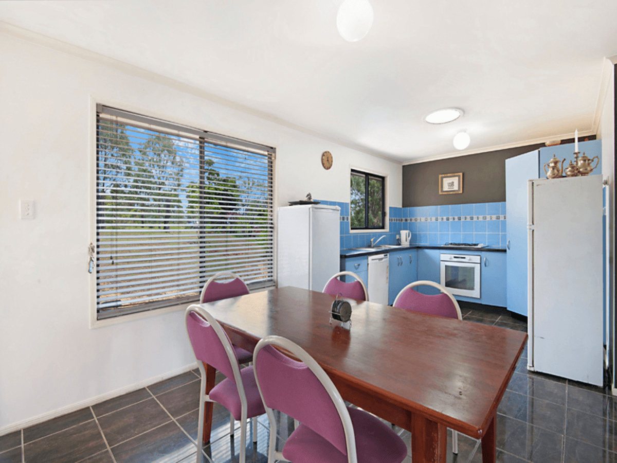 28 Hovea Road, Carters Ridge, QLD 4563