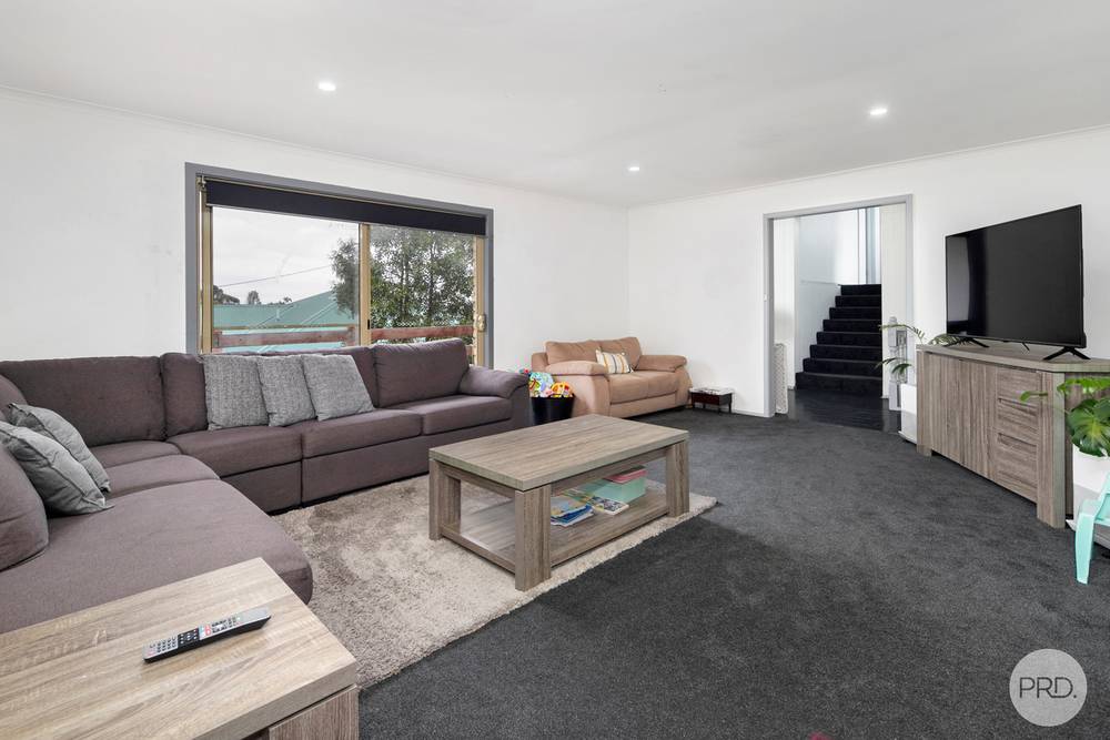 98 Macs Street, CRESWICK, VIC 3363