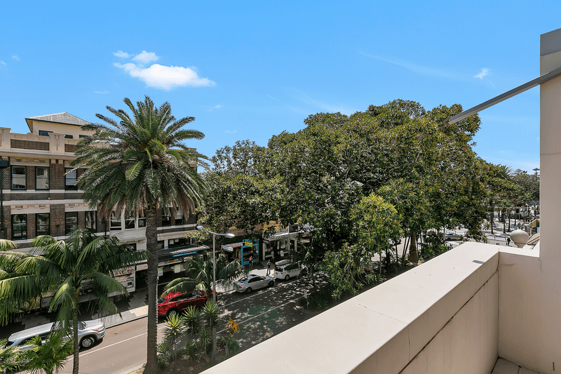 C204/8-28 The Corso, Manly, NSW 2095