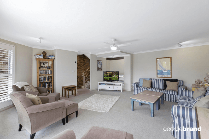 2/14 Yodalla Place, Avoca Beach, NSW 2251