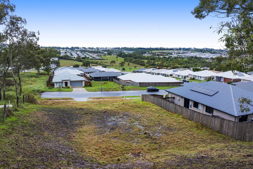 20 Broadmead Street, Glenvale, QLD 4350