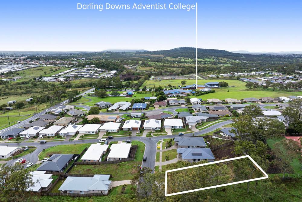 20 Broadmead Street, Glenvale, QLD 4350