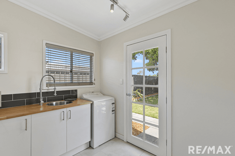 47 Helsham Street, Point Vernon, QLD 4655