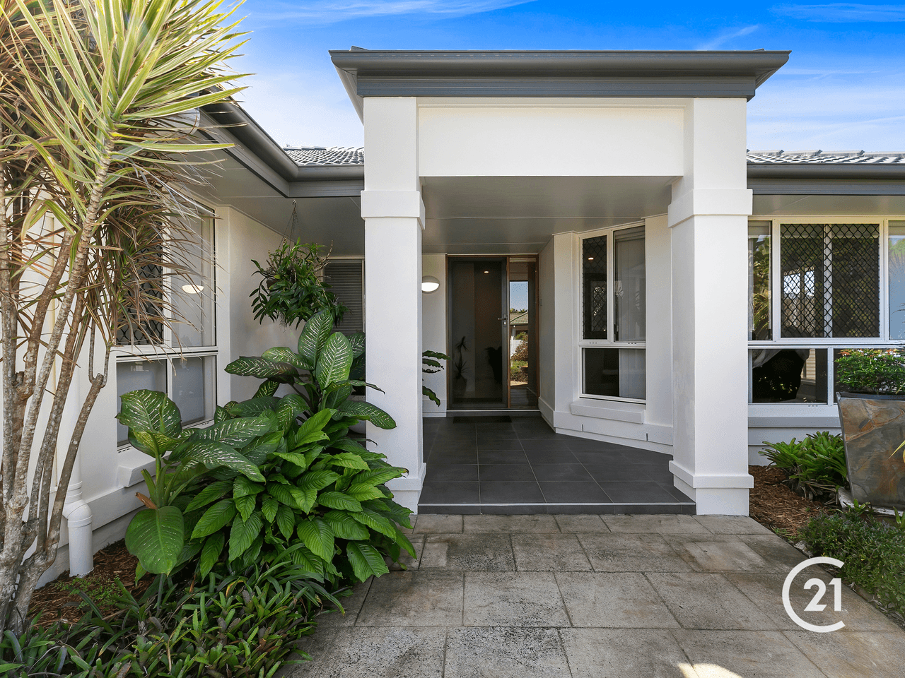 4 Freeman Court, Tewantin, QLD 4565