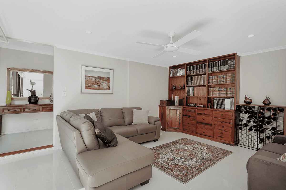 135 Mallawa Drive, Palm Beach, QLD 4221