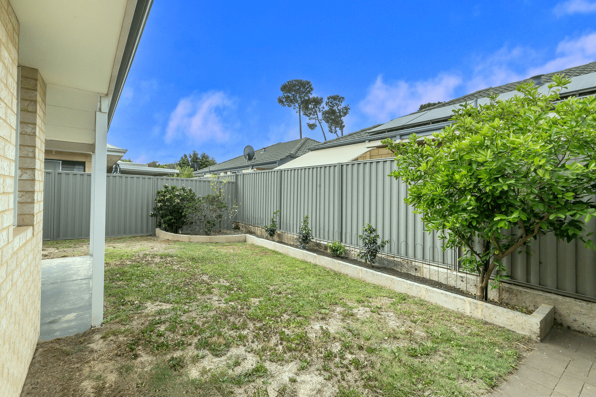 28 Columbia Parkway, Piara Waters, WA 6112