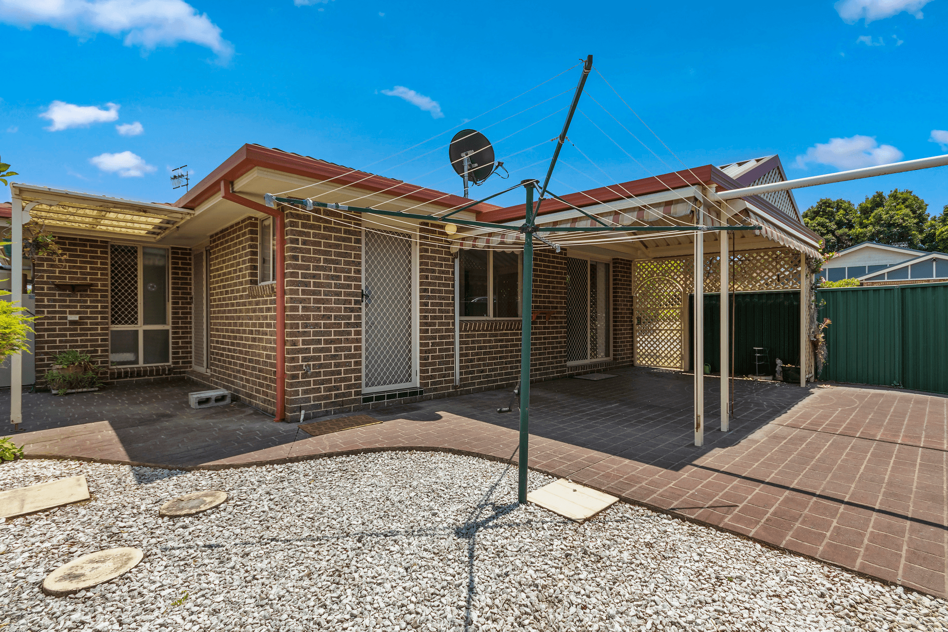 2 Nambucca Crescent, Blue Haven, NSW 2262