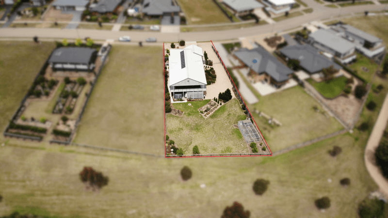 15 Lorimer Drive, Eastwood, VIC 3875