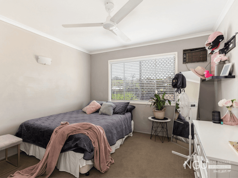 15 Boundary Street, Moores Pocket, QLD 4305