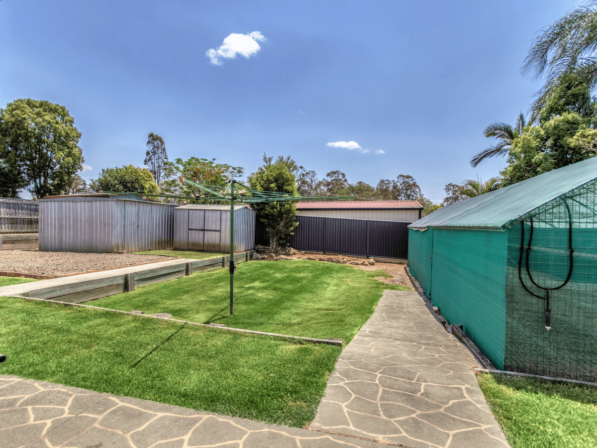 17 Shawfield Street, Willowbank, QLD 4306