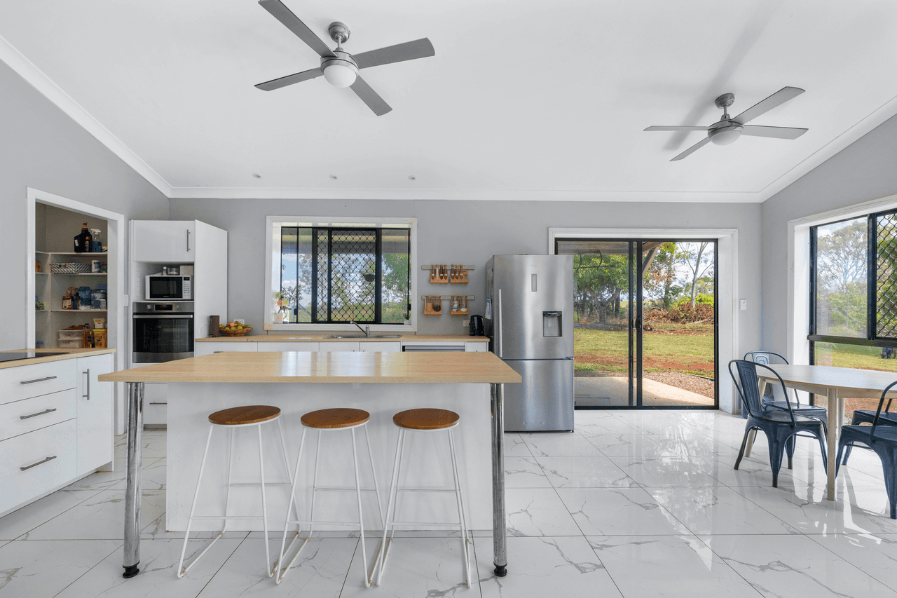 1 Frayne Road, AMAMOOR, QLD 4570