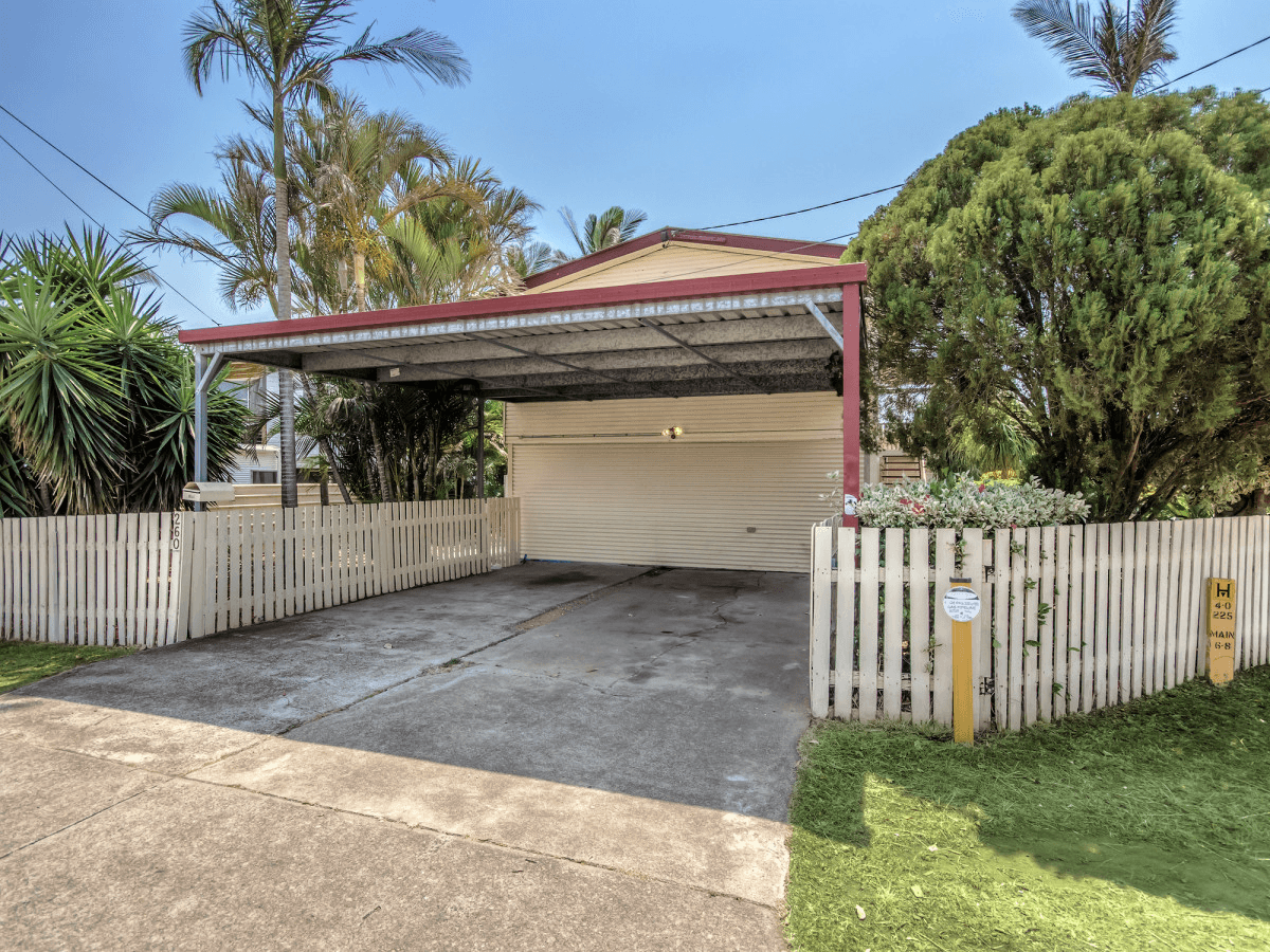 260 South Station Road, Raceview, QLD 4305