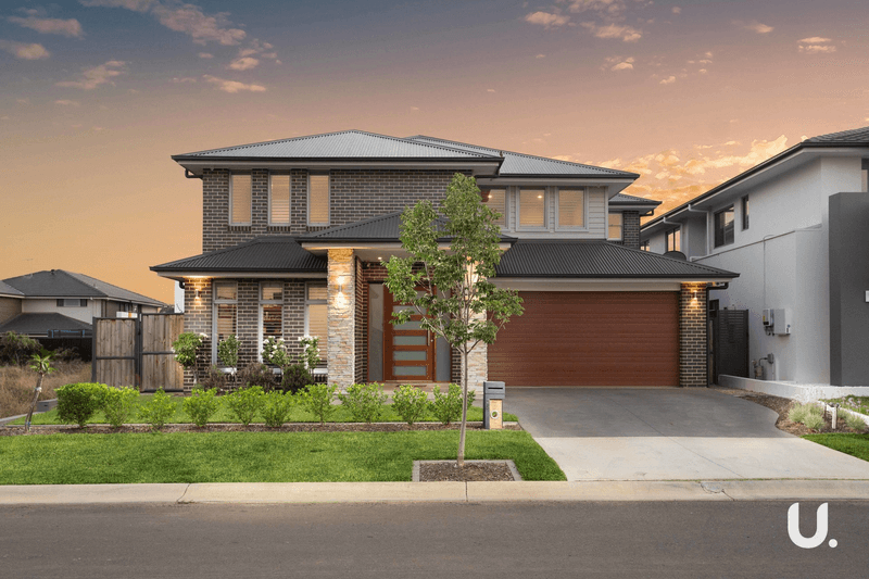 25 Masters Circuit, COLEBEE, NSW 2761