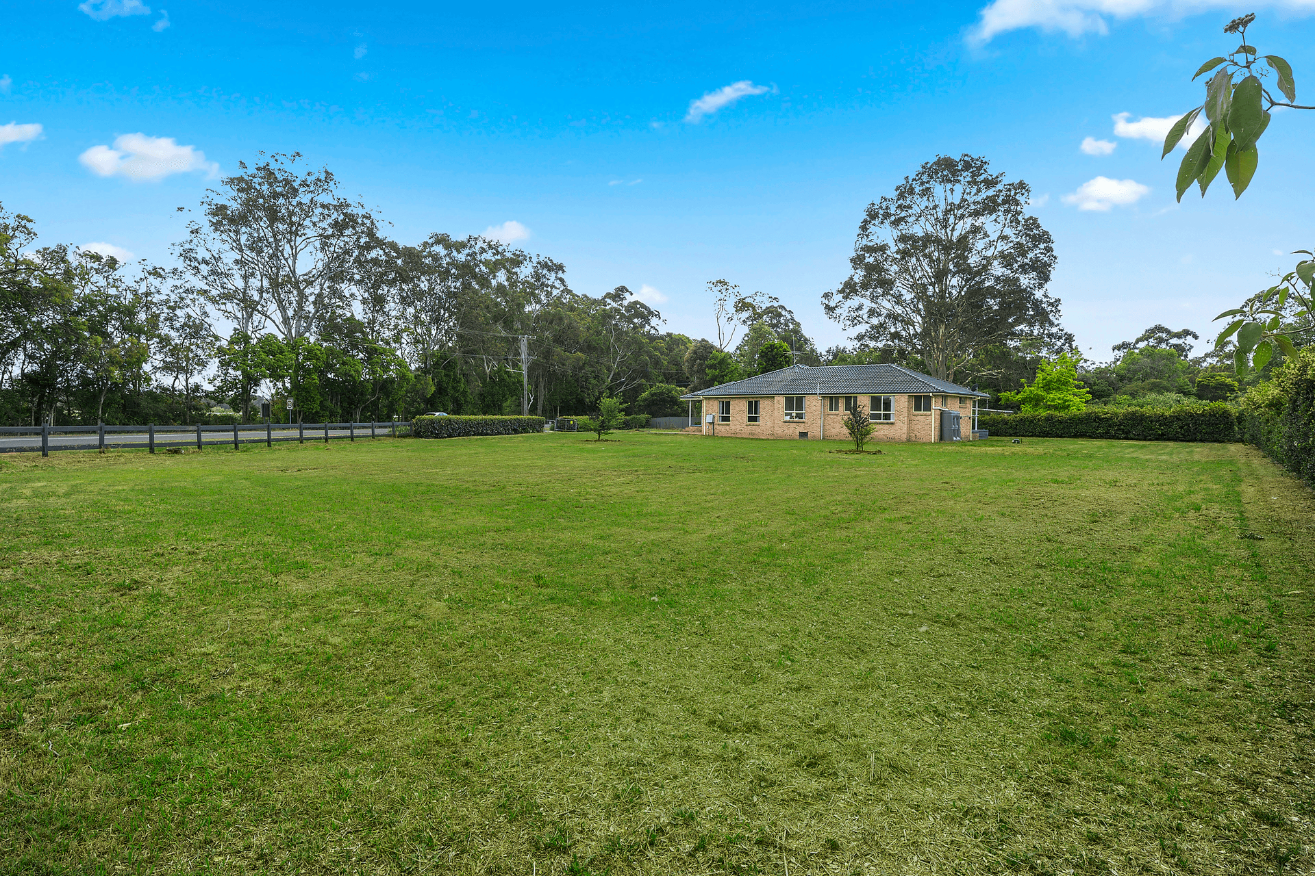 31 Pollock Avenue, Wyong, NSW 2259