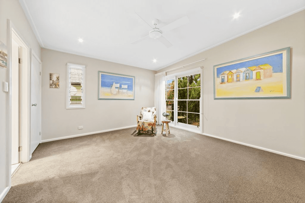 14 McLaurin Road, UMINA BEACH, NSW 2257