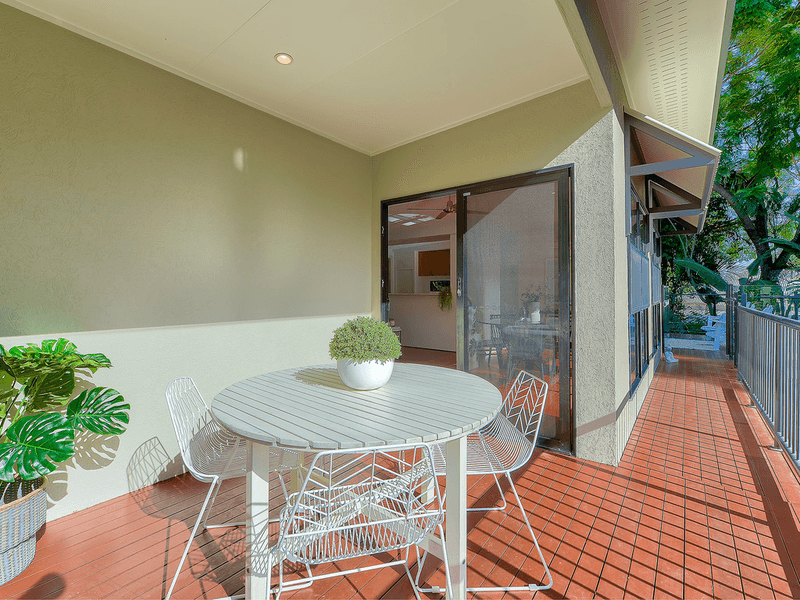 3/6A Storie Street, RED HILL, QLD 4059