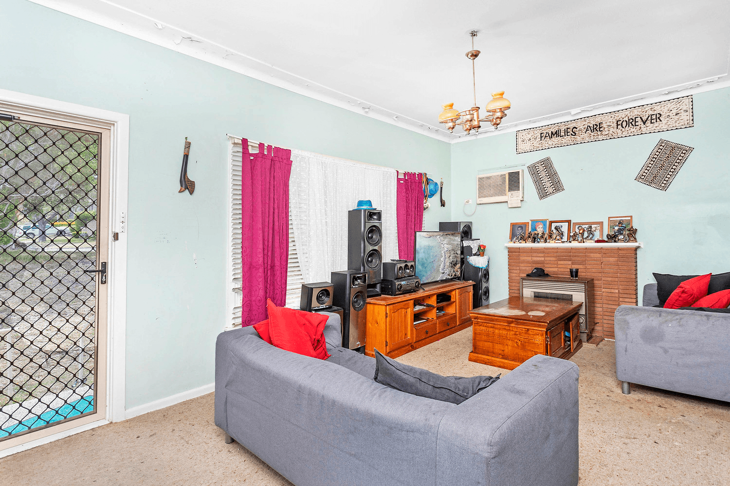 35 Fewtrell Avenue, Revesby Heights, NSW 2212