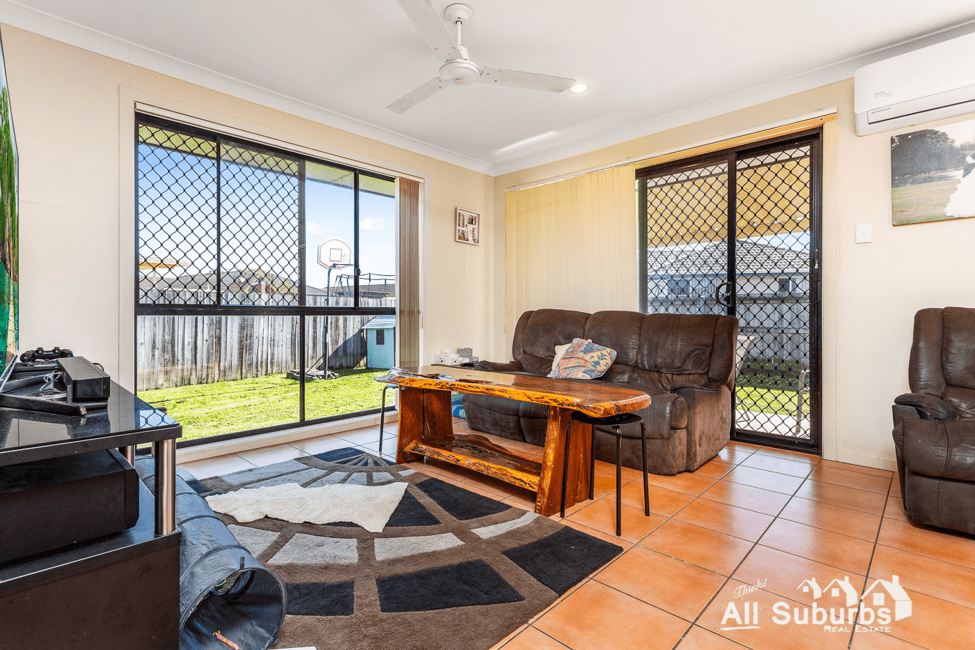 18 Lake Borumba Street, LOGAN RESERVE, QLD 4133