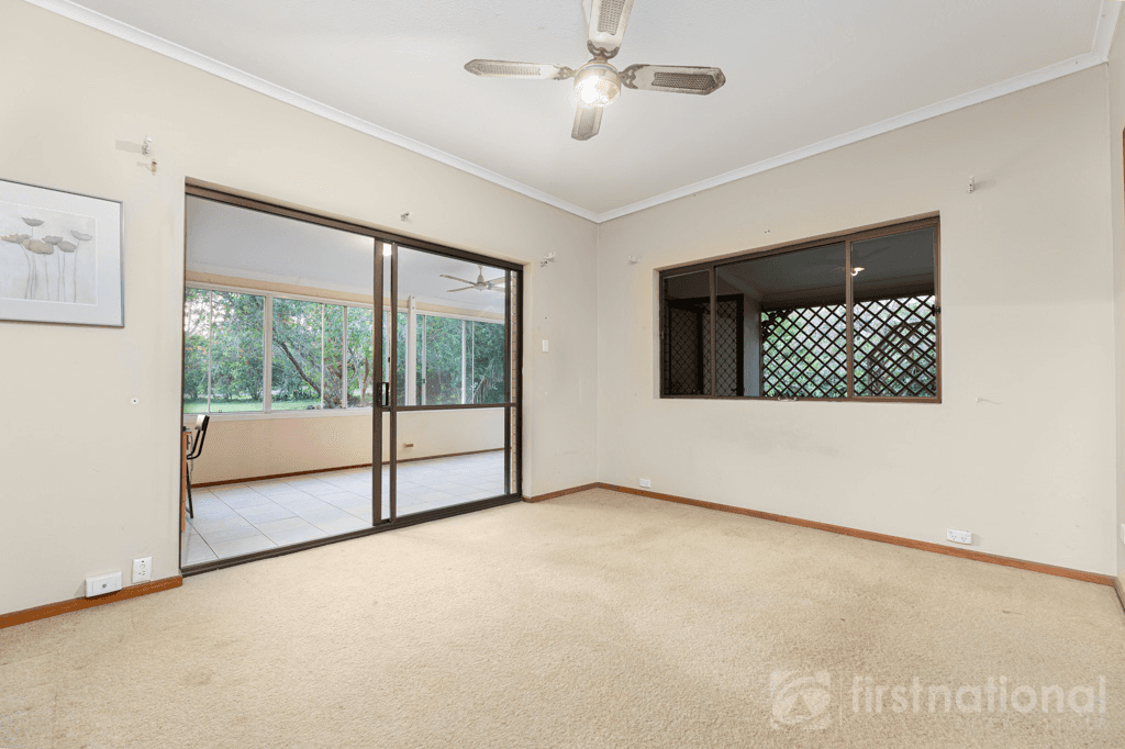 28 Romar Road, GLASS HOUSE MOUNTAINS, QLD 4518