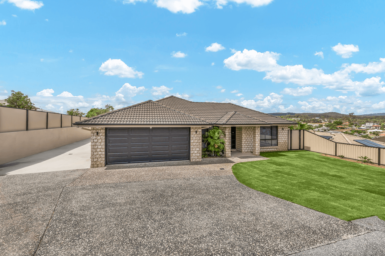 17  Brunswick Street, PACIFIC PINES, QLD 4211