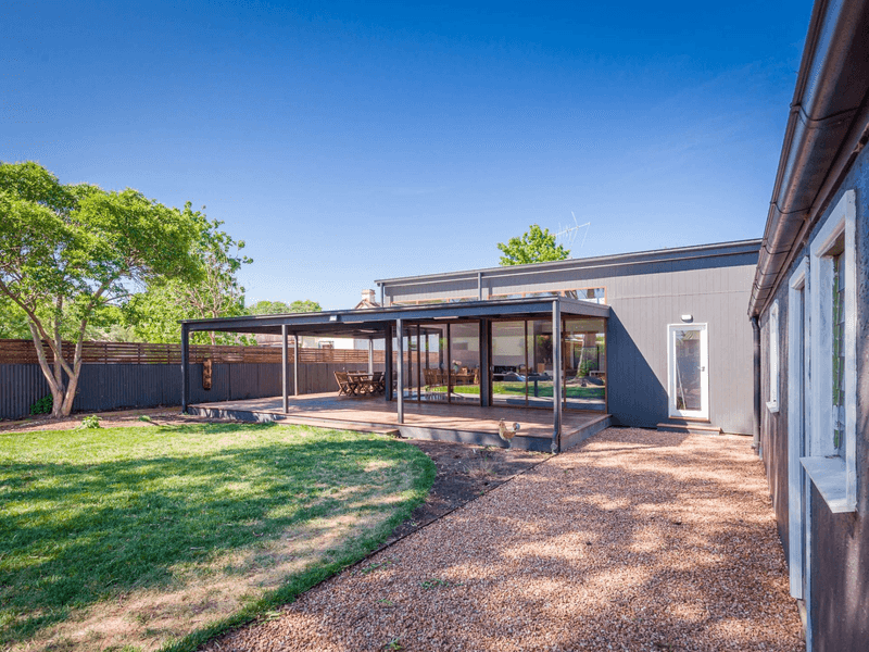 28 Anderson St, EUROA, VIC 3666