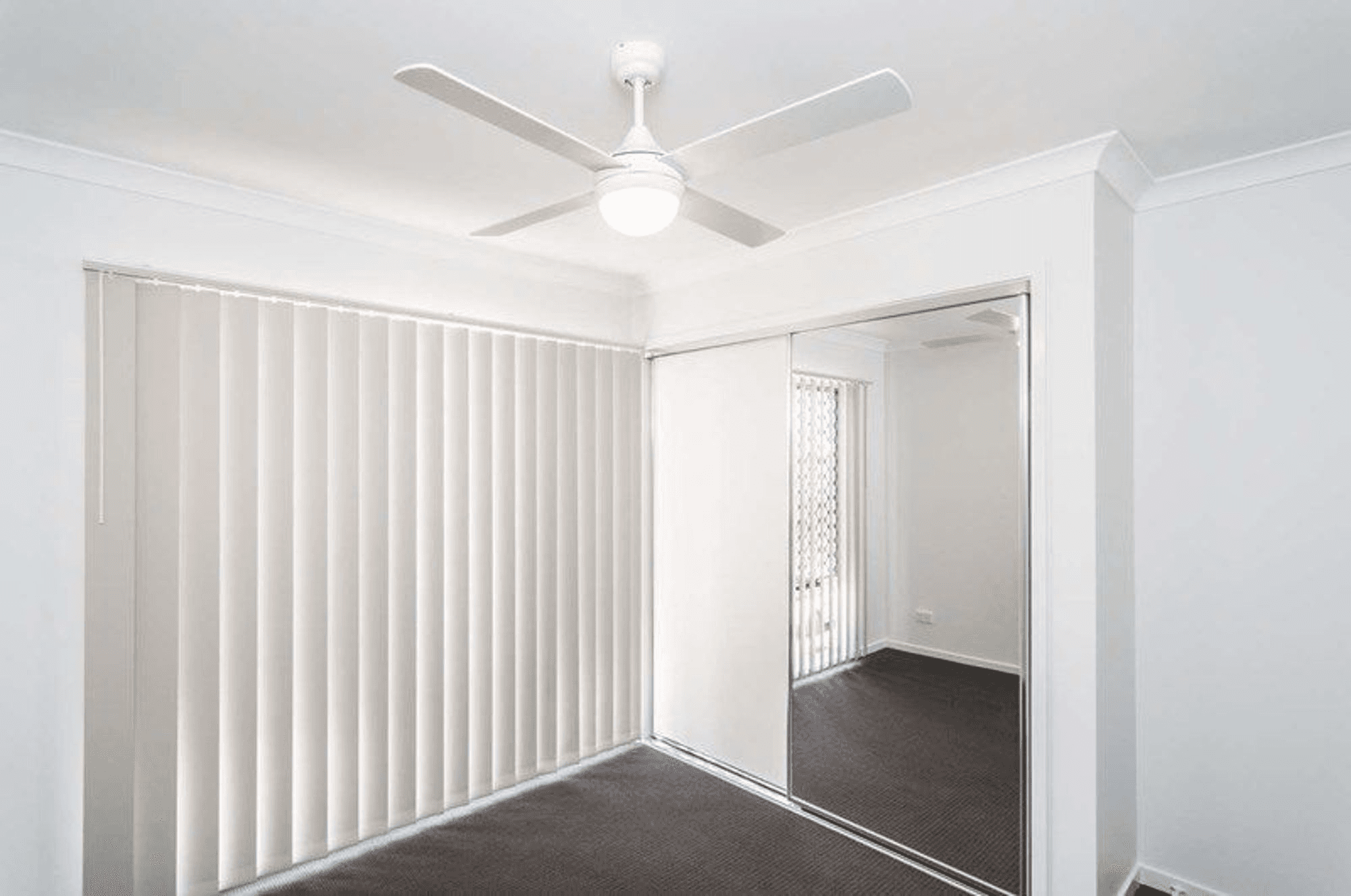 2/73 Surround Street, DAKABIN, QLD 4503