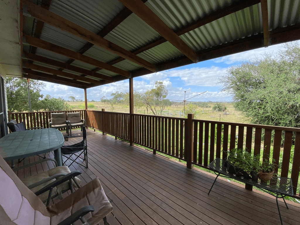 44 Whittaker Road, SOUTHBROOK, QLD 4363