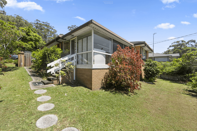 74 Rosella Rd, EMPIRE BAY, NSW 2257