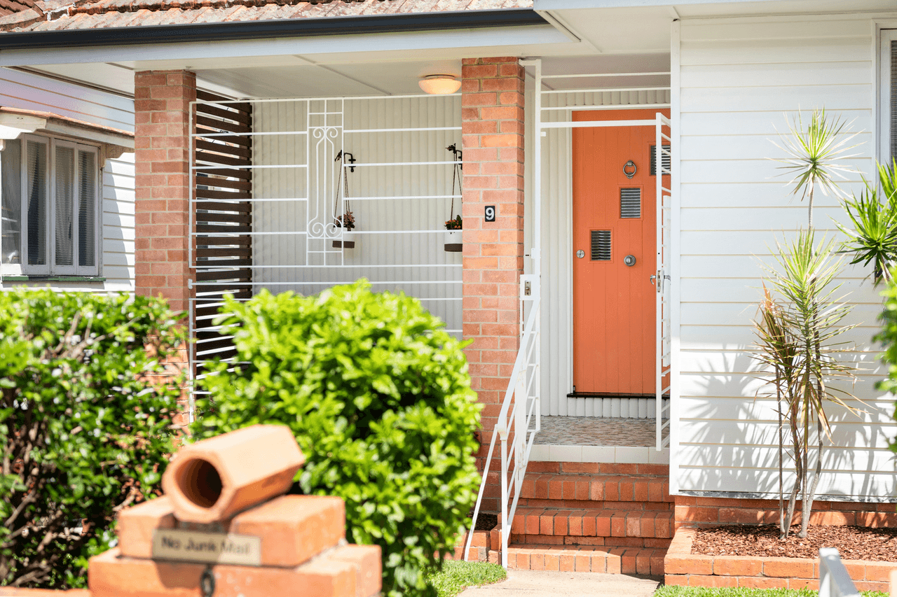 9  Susan Street, Greenslopes, QLD 4120