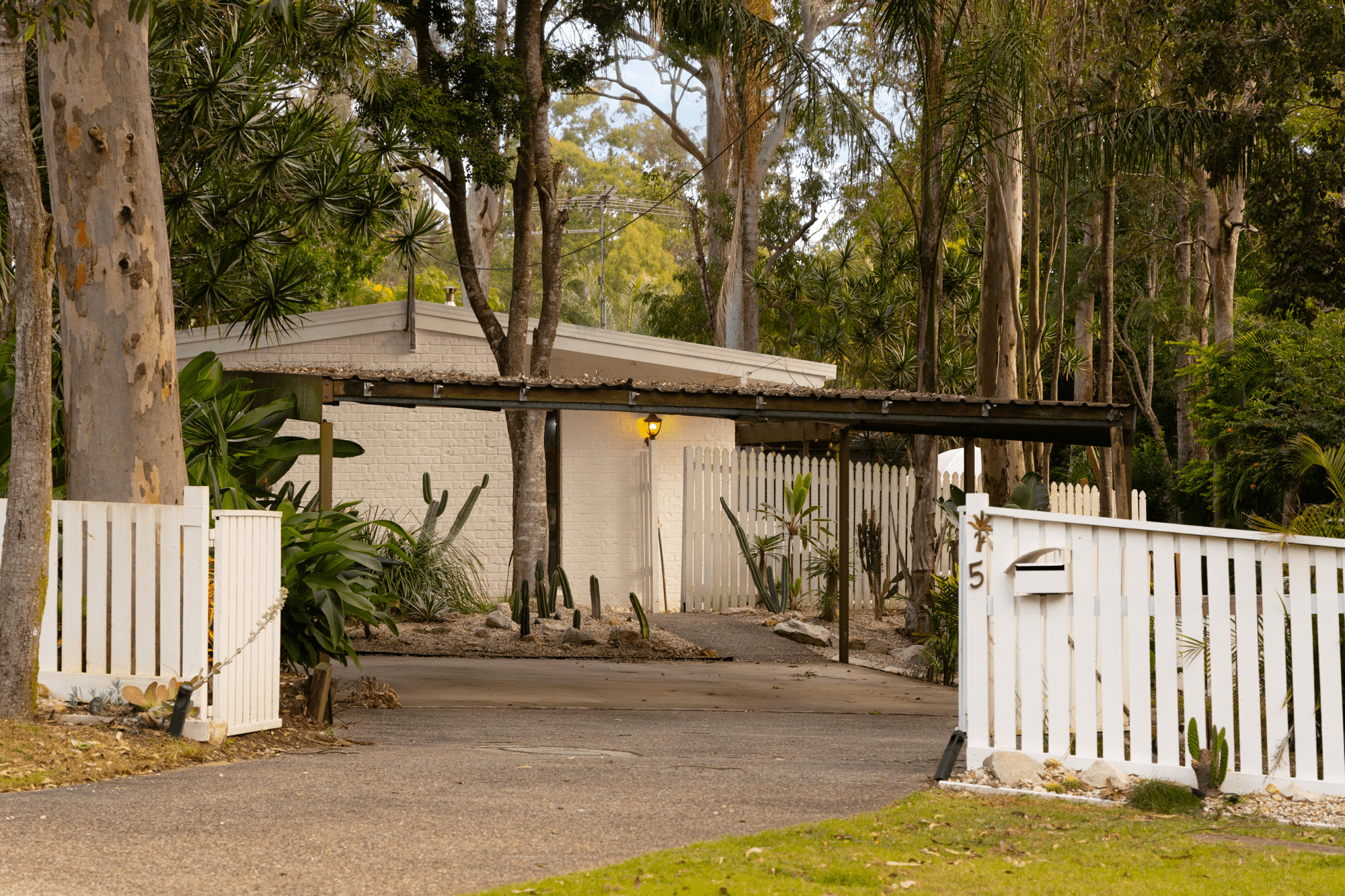 5 Lisa Court, Bellbird Park, QLD 4300
