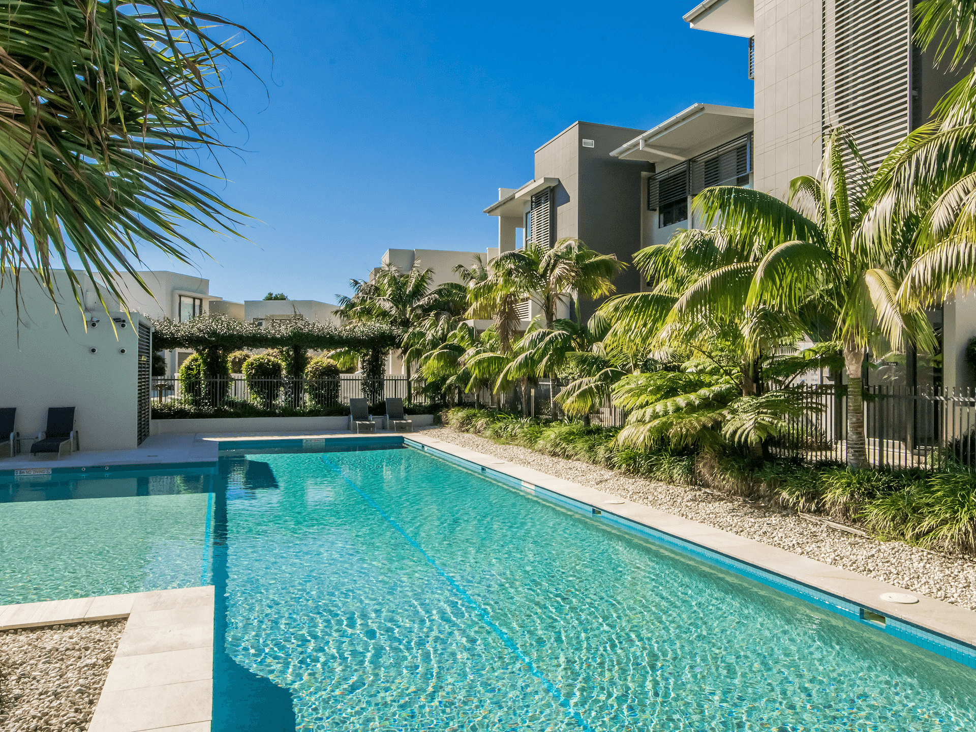 Unit 37/9 Moores Cres, Varsity Lakes, QLD 4227