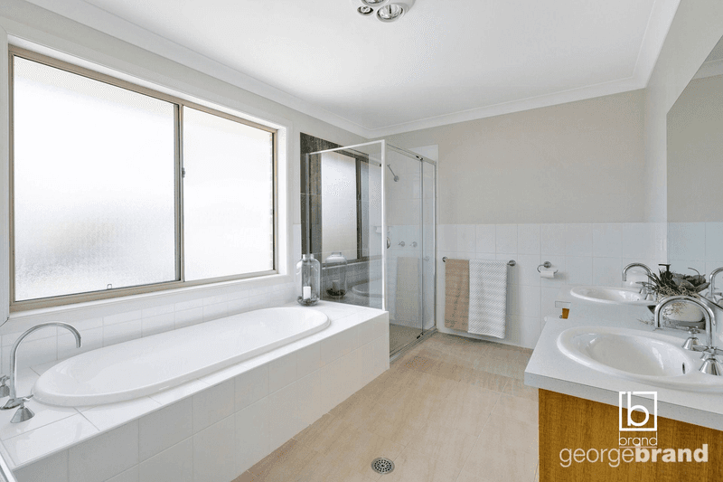 36 Cherry Blossom Crescent, HAMLYN TERRACE, NSW 2259