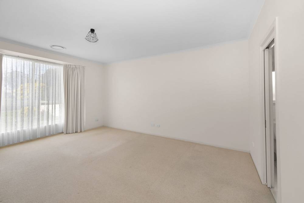 14 Wannon Avenue, Edenhope, VIC 3318