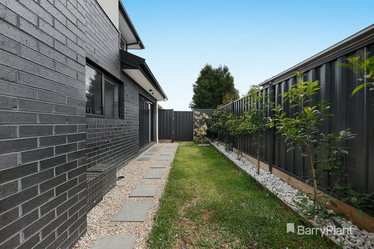 1/6 Edgar Street, Hadfield, VIC 3046