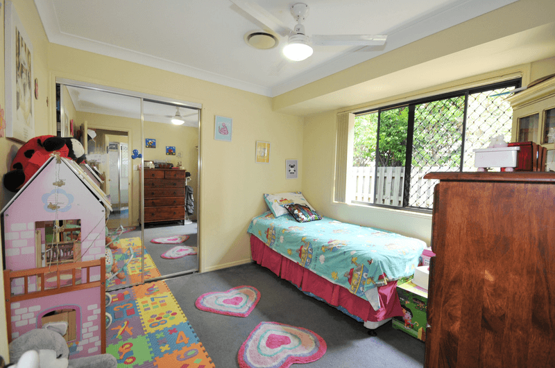 70 Halfway Drive, Ormeau, QLD 4208