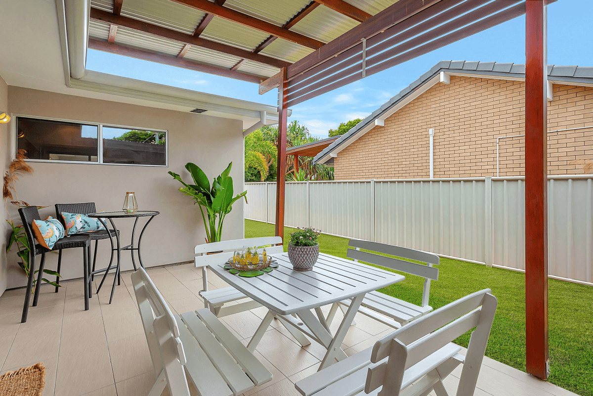 16 Tabilban Street, Burleigh Heads, QLD 4220