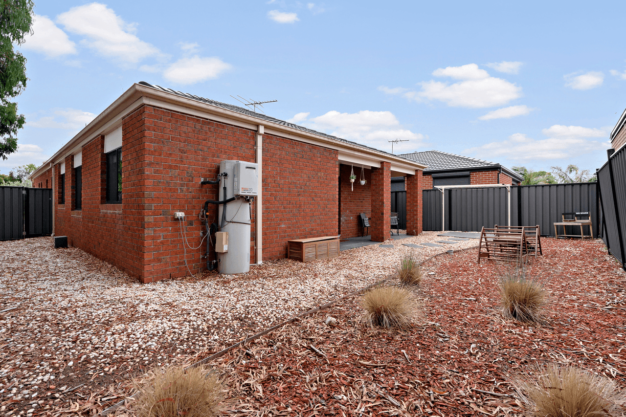 93 Everard Road, MERNDA, VIC 3754