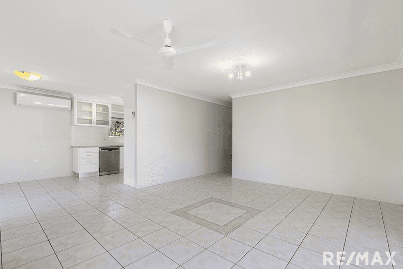 93 Hammond Street, URANGAN, QLD 4655