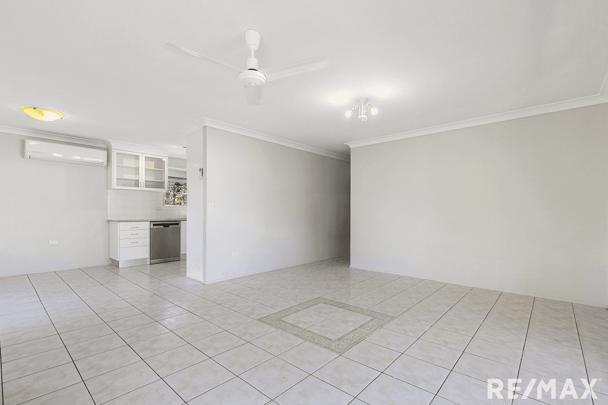 93 Hammond Street, URANGAN, QLD 4655