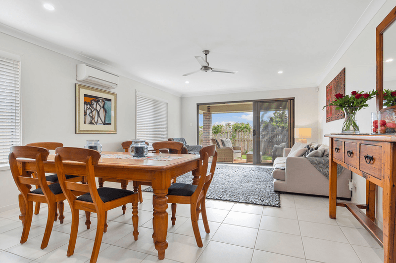 16 Hyssop Place, SPRINGFIELD LAKES, QLD 4300